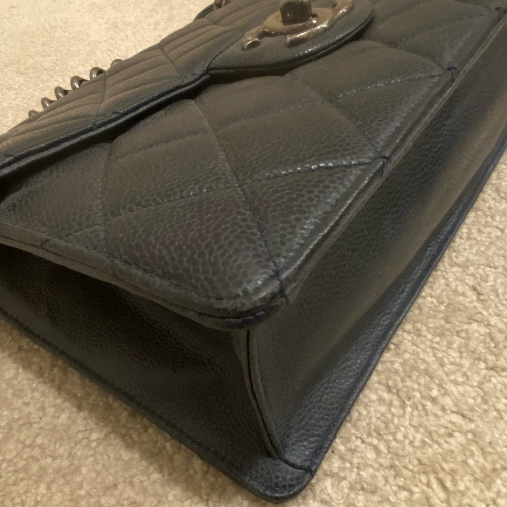 Chanel caviar bag with 2 straps - Picture 7 of 9